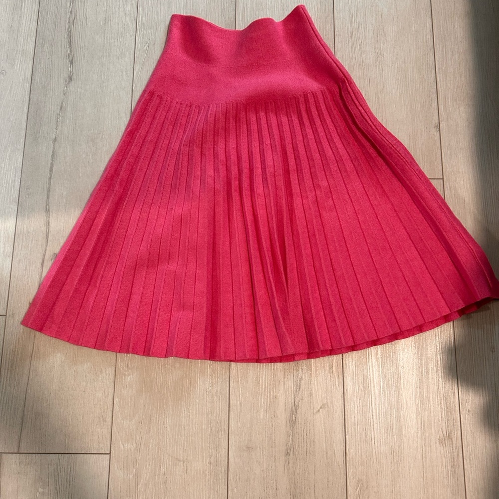 Mia Mod pleated skirt